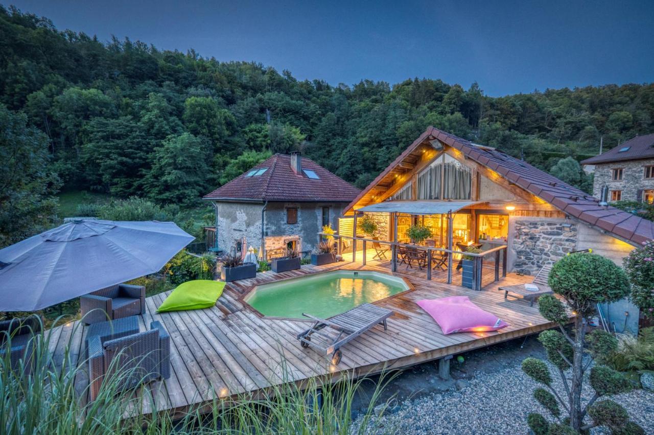 Le Chalet Des Eaux - Thermes - Ski Revel  Exterior foto