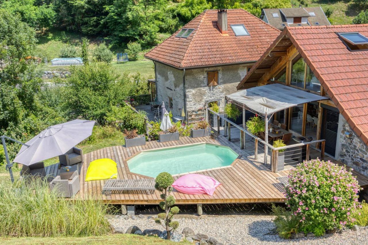 Le Chalet Des Eaux - Thermes - Ski Revel  Exterior foto