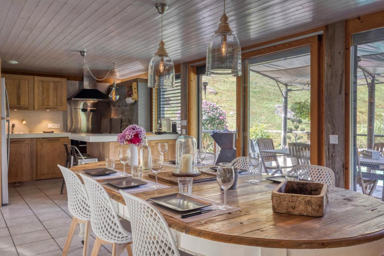 Le Chalet Des Eaux - Thermes - Ski Revel  Exterior foto